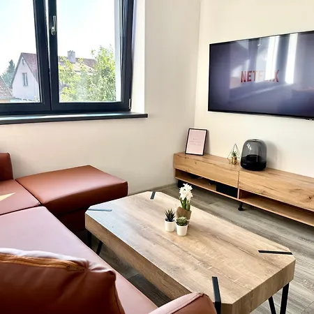 4 Modern Residence,spacious 2br Lejlighed *